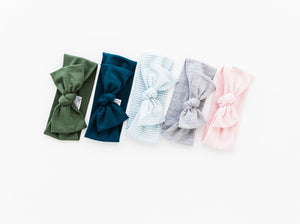 our collection of bamboo baby headbands that come in one size 0-12 months